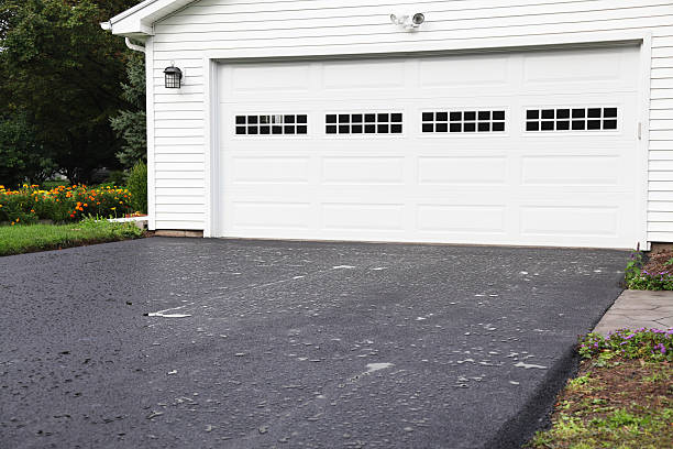 Storm Damage Siding Repair in Stanton, MI